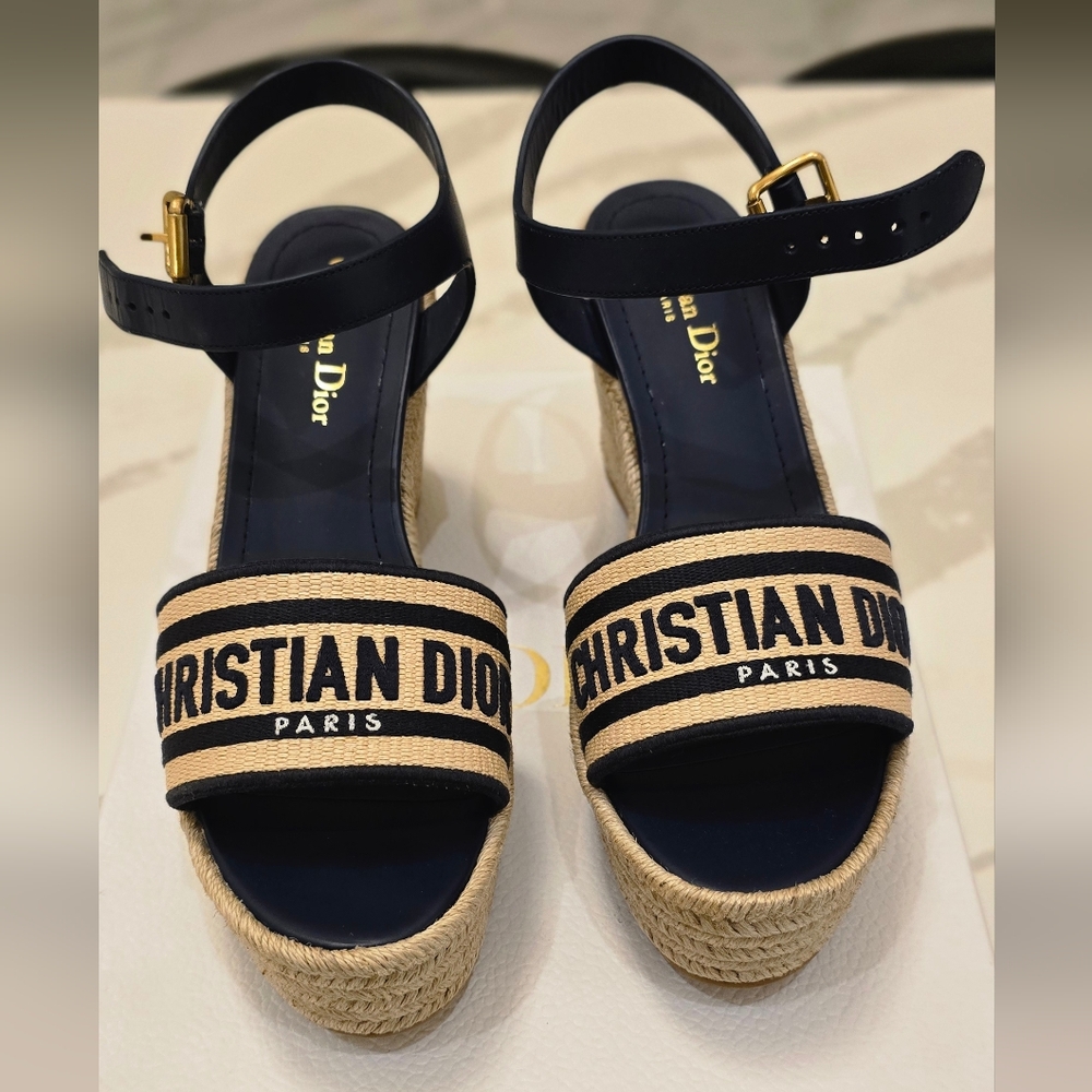 Dior Women's Black and Tan Sandals